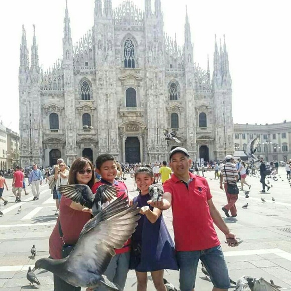 Meet your Posher! - Picture 2 of 2