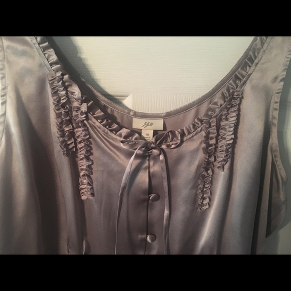 J. Jill Silk Pebble Gray Cami, size 16 - Picture 2 of 6