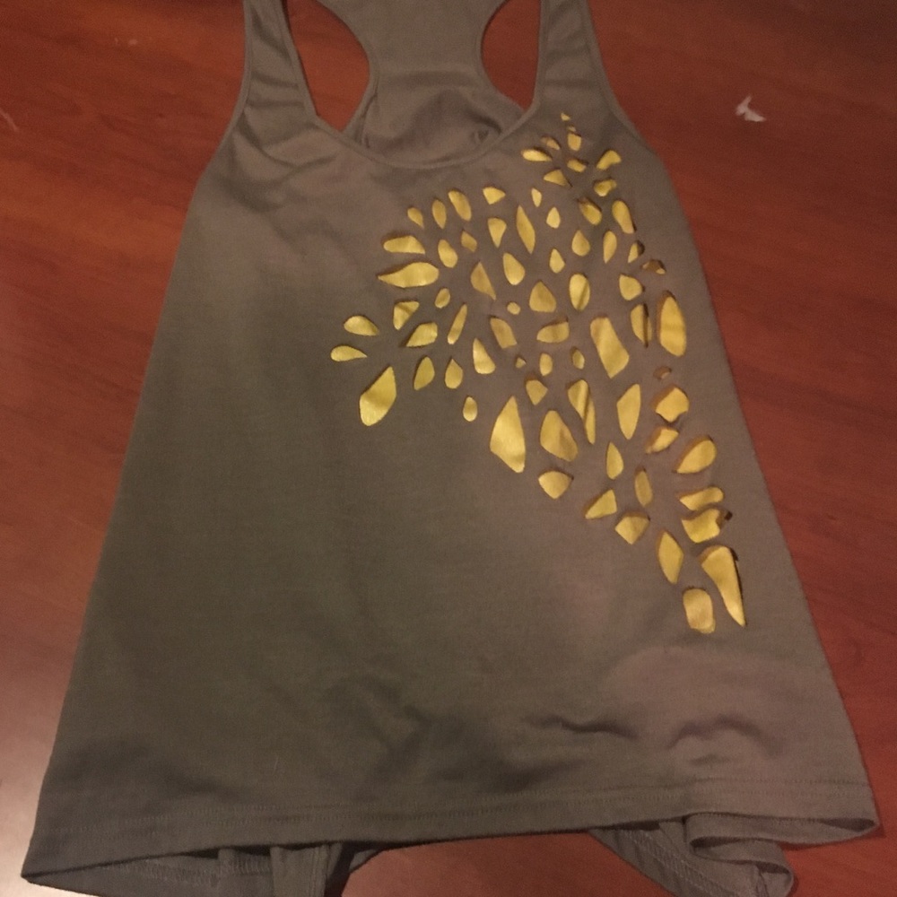 Cute tank.