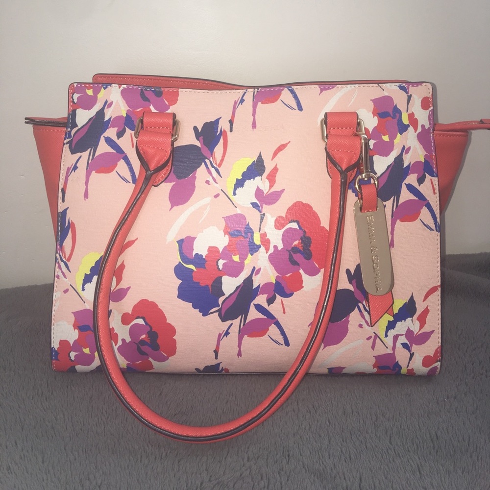 Emma & Sophia Handbag.