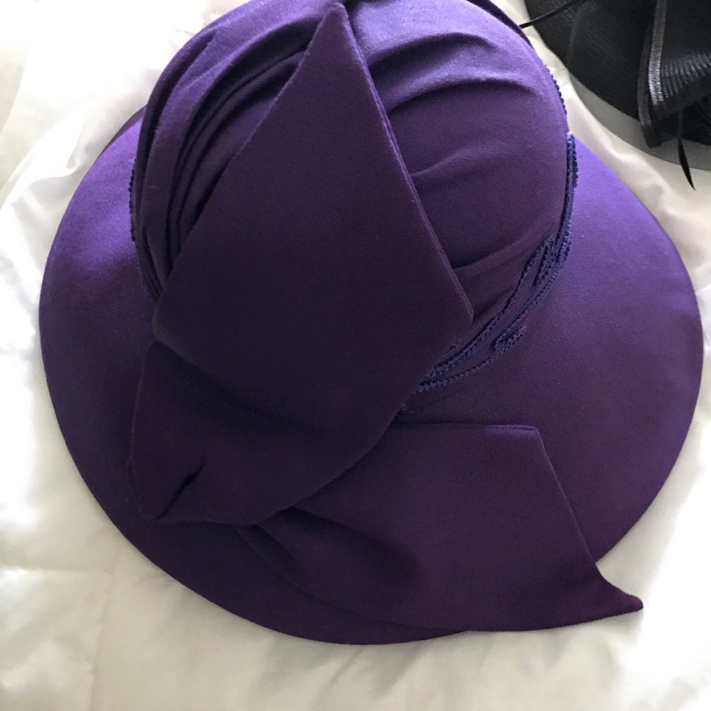 Designer Hats - Picture 6 of 8