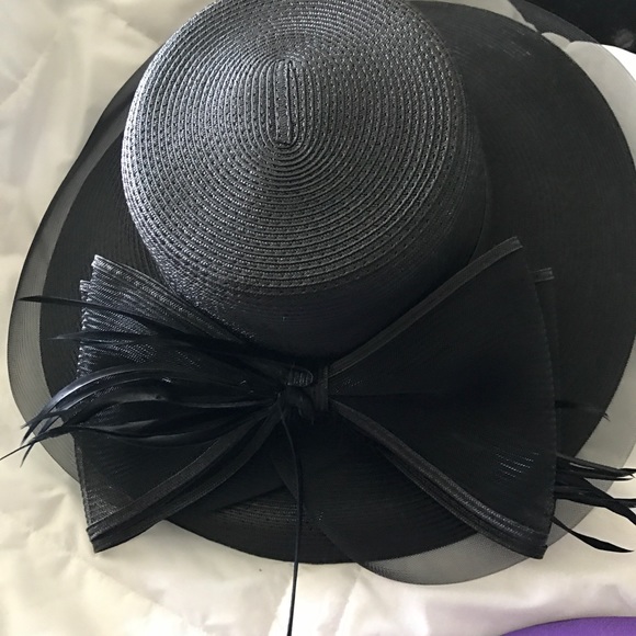 Designer Hats - Picture 7 of 8