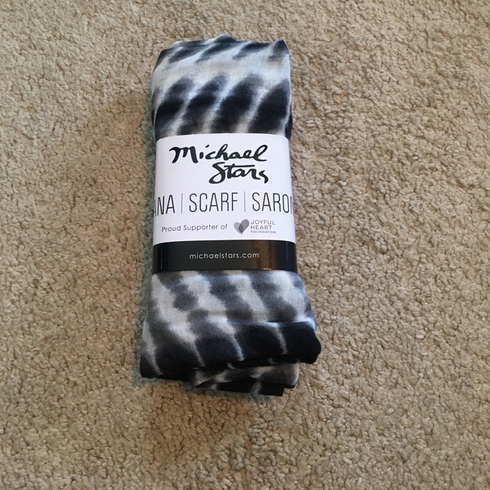 Ryan's | Scarf | Sarong