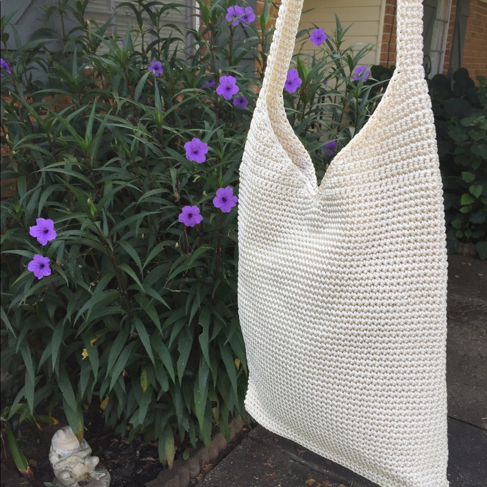 🤡🤡SALE  Cream SAK purse; never used