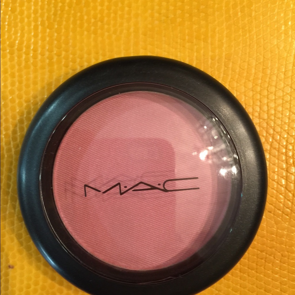 Dame blush MaC