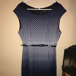 Ladies belted dress size 14