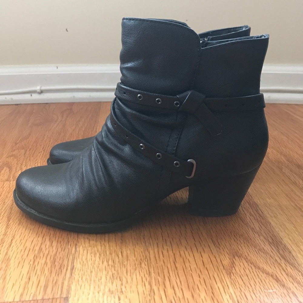 BareTraps Black Ankle Boots