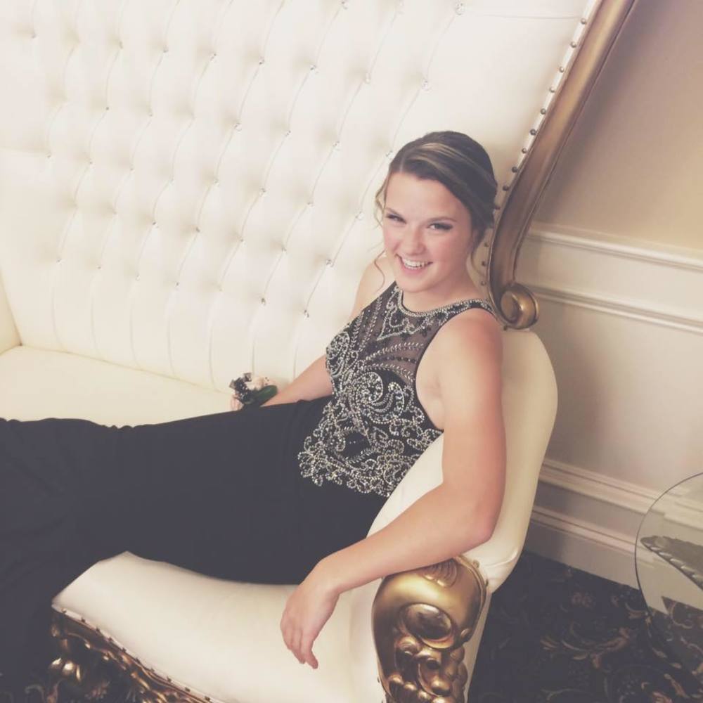 Meet your Posher, Jennifer