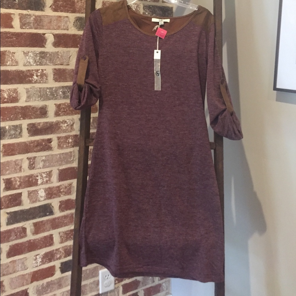 Ya brand Maroon 3/4 sleeve dress. New with tags