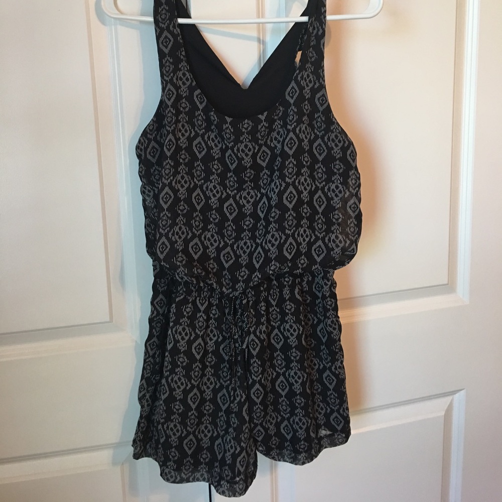 Cinched waist Romper 💝