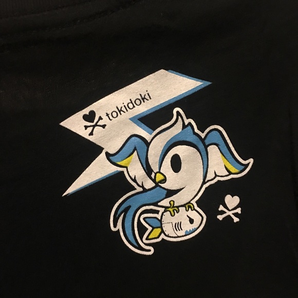 Tokidoki Daisy Dukes Unicorn Tshirt L Graphic Tee - Picture 3 of 7