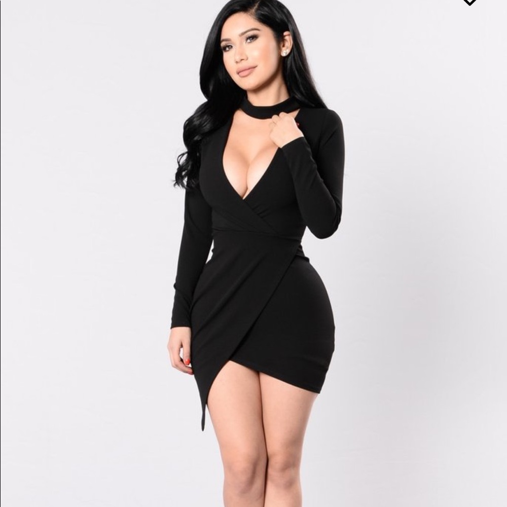 Black Fashion Nova dress