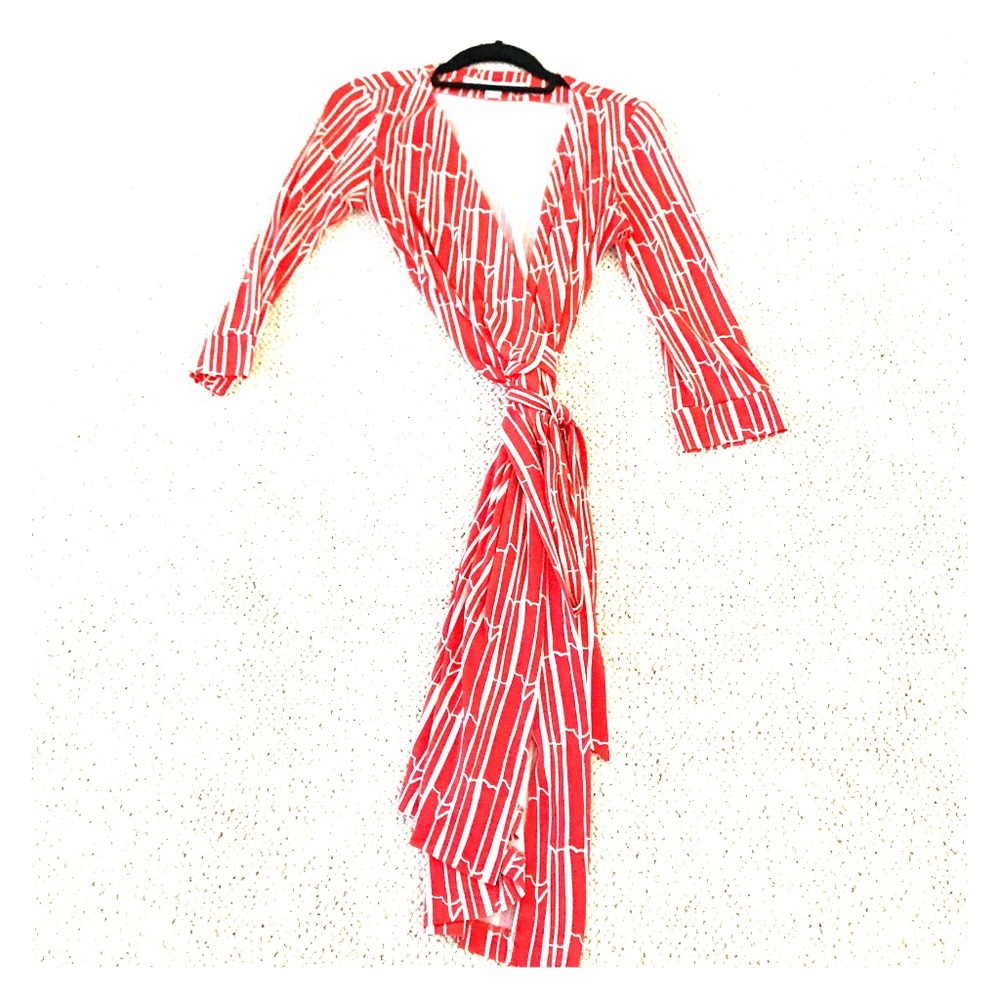 DVF wrap dress in red and white pattern