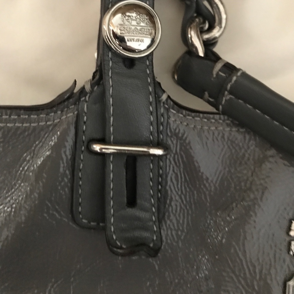 Today only $75 Coach Authentic pursepatent leather - Picture 6 of 8