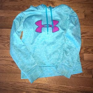 junior small underarmour sweatshirt