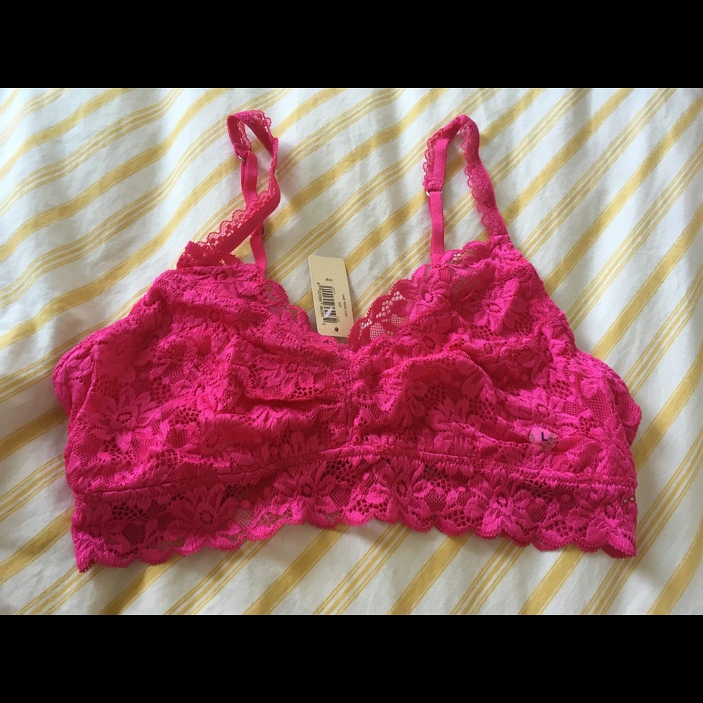 Aerie Lace Bralette in Fuchsia