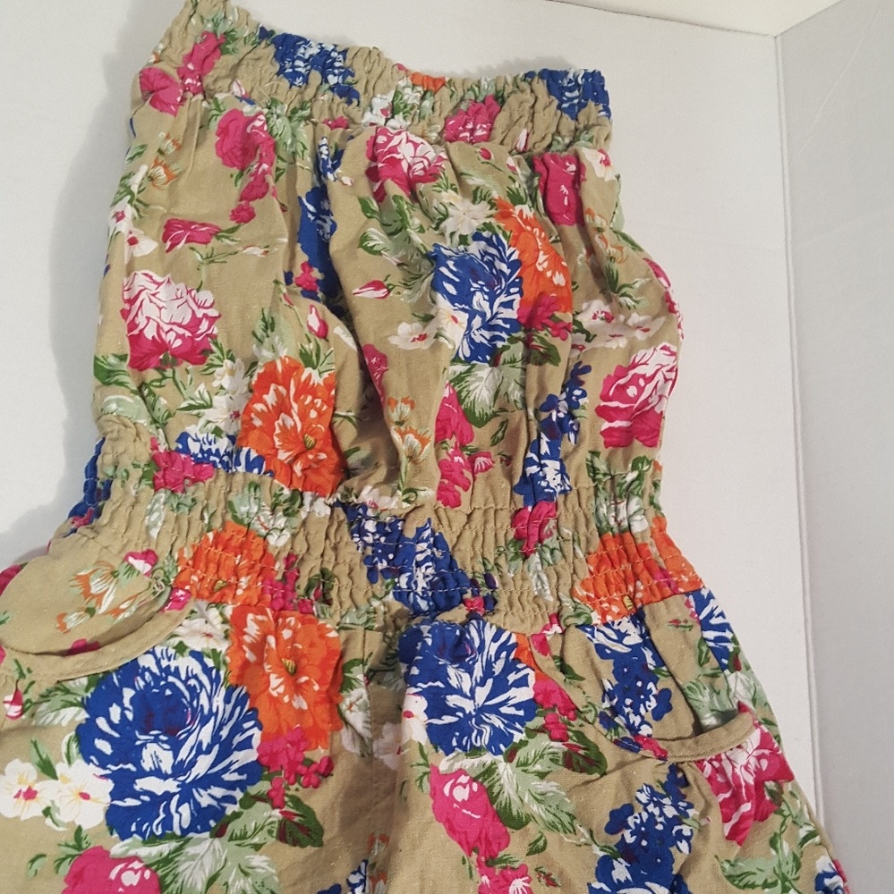 🌼🌼Body central shorts romper size: XS