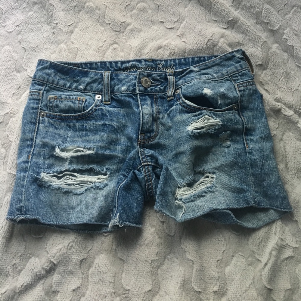 american eagle size 00 cut off shorts