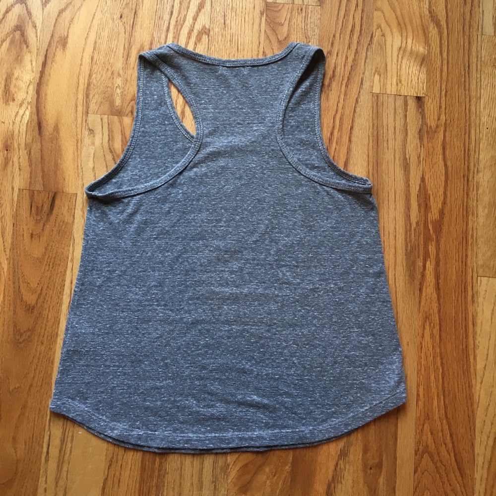 🛍Razorback Tank🛍 - Picture 2 of 3