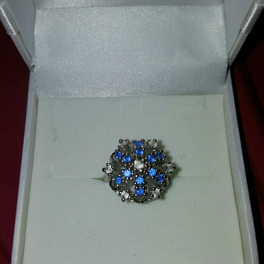 Sterling silver topaz ring