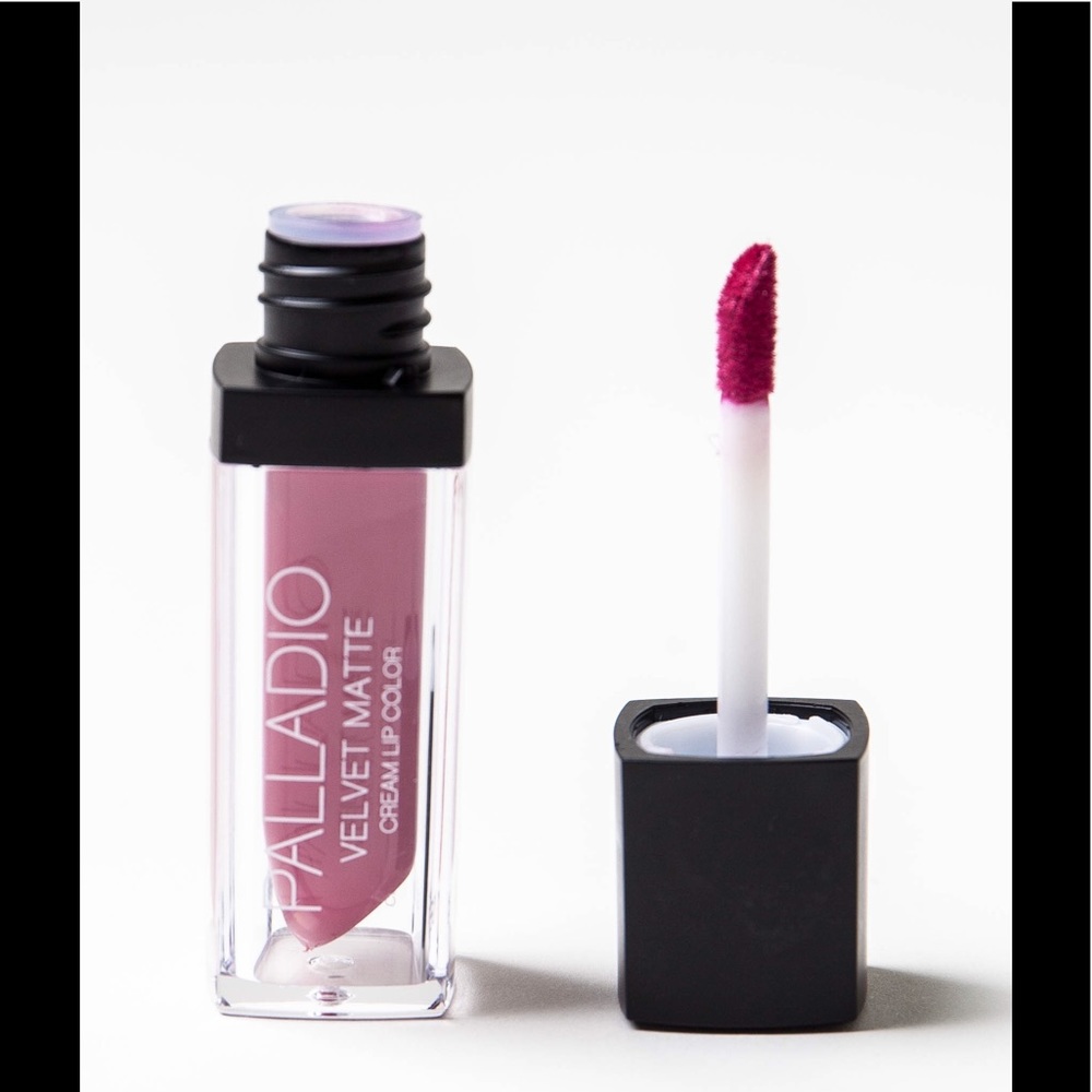 Velvet Matte Liquid Lipstick- Cha Cha Pink