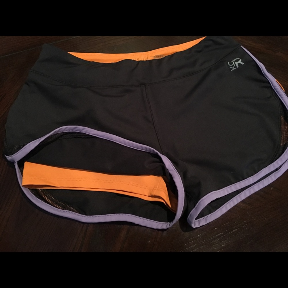 Kenneth Cole Reaction Active shorts