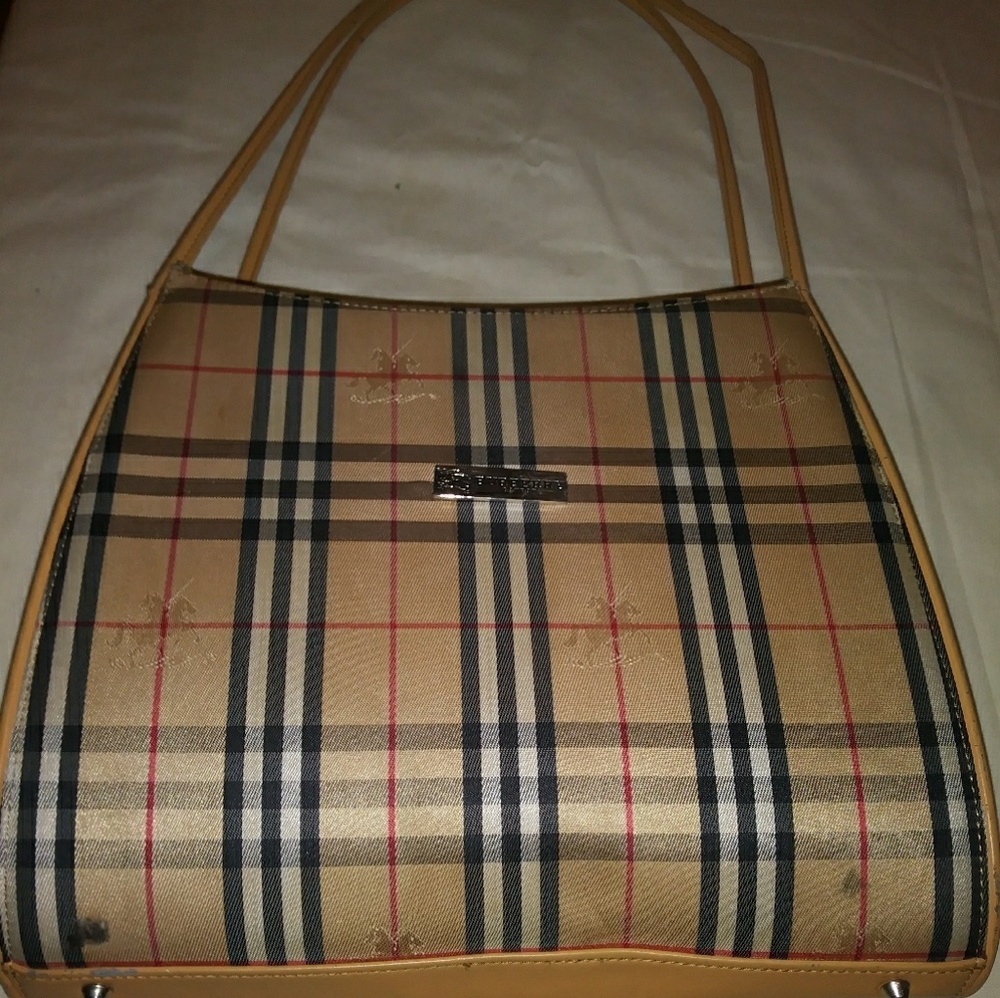 Women's Burberry Purse