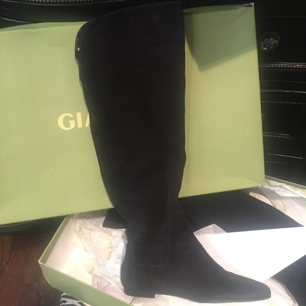 Gianni Bini black over the knee flat suede boots