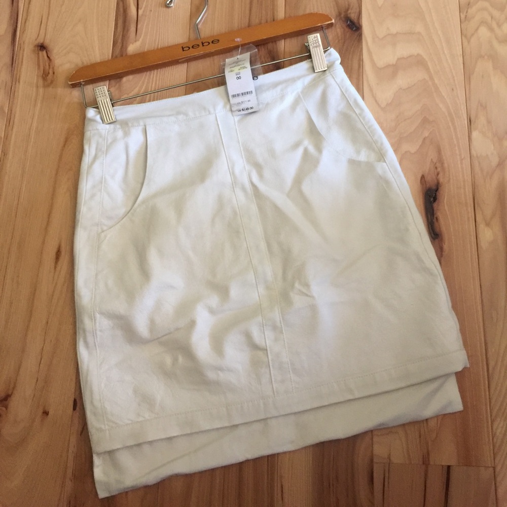 Bebe Off white leather skirt
