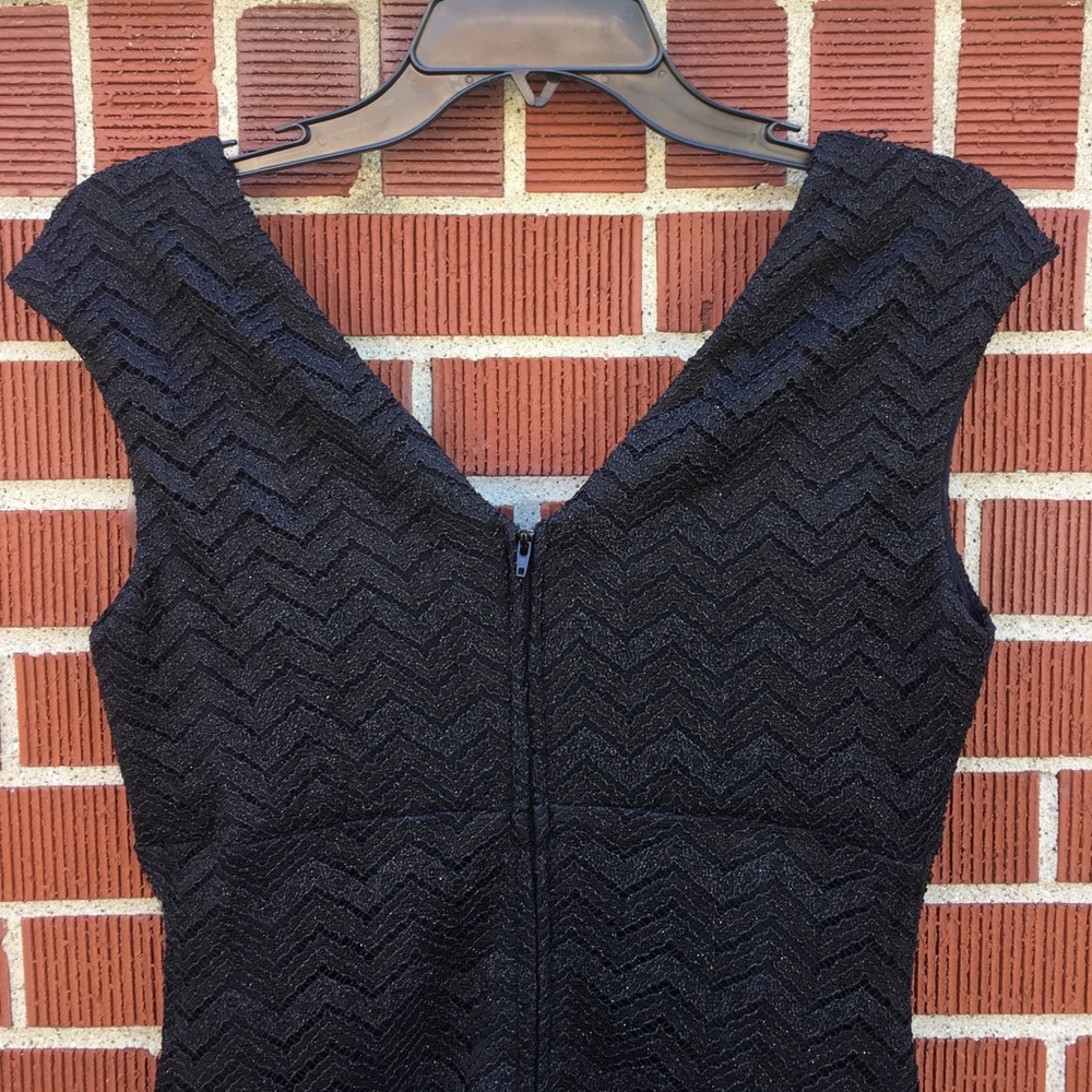 Woman's Marina Black Lace Dress - Picture 3 of 6