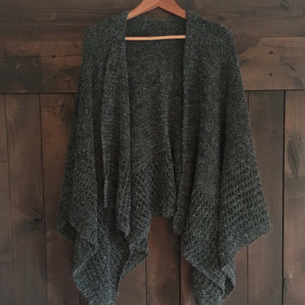 WILA Soft Knit Poncho Wrap Sweater - Picture 3 of 7