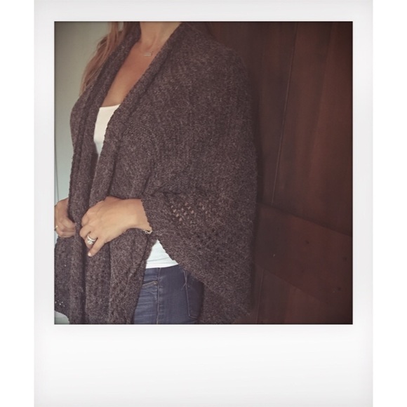 WILA Soft Knit Poncho Wrap Sweater - Picture 2 of 7