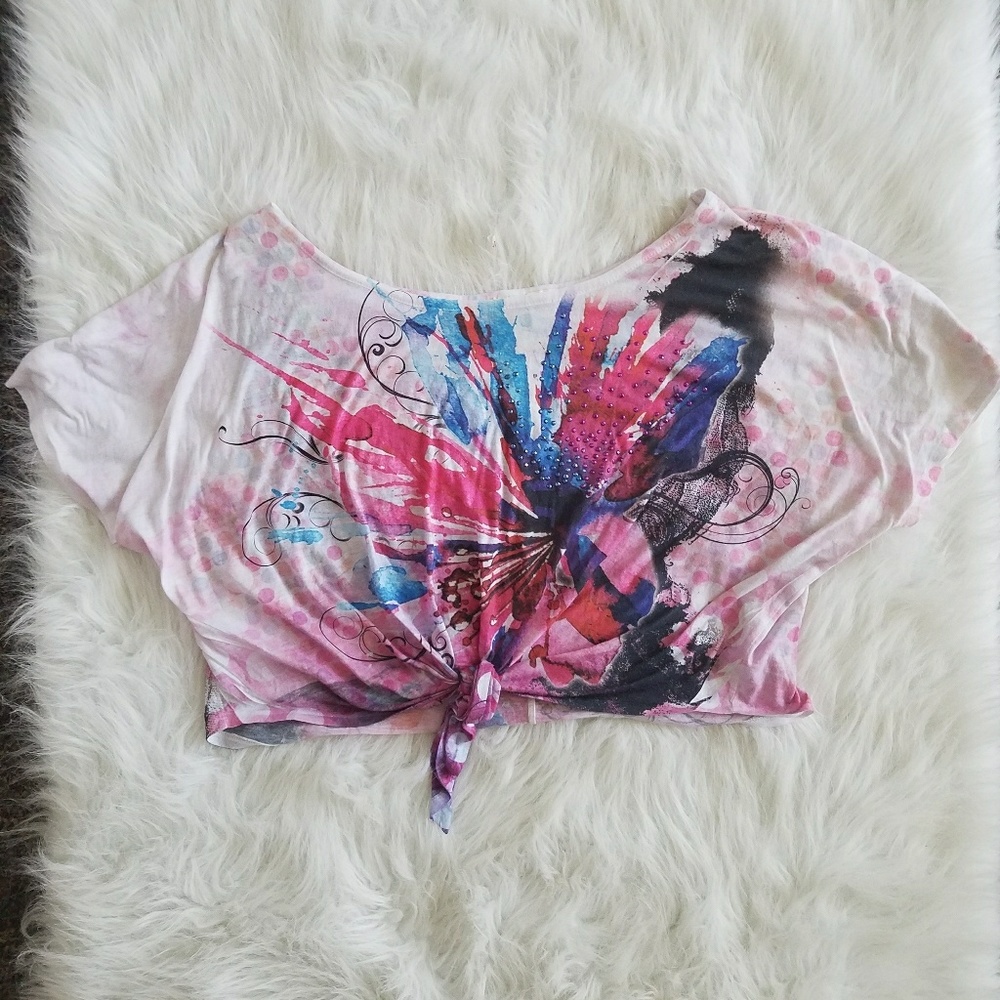 Graphic crop top