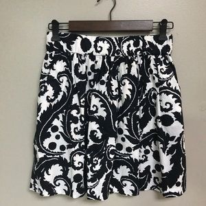 Banana Republic navy blue floral skirt