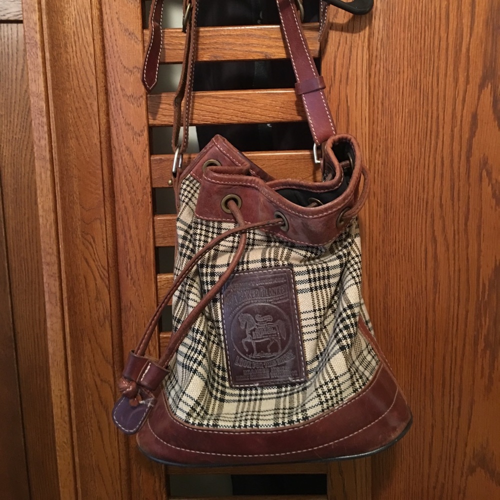 Baker bucket bag