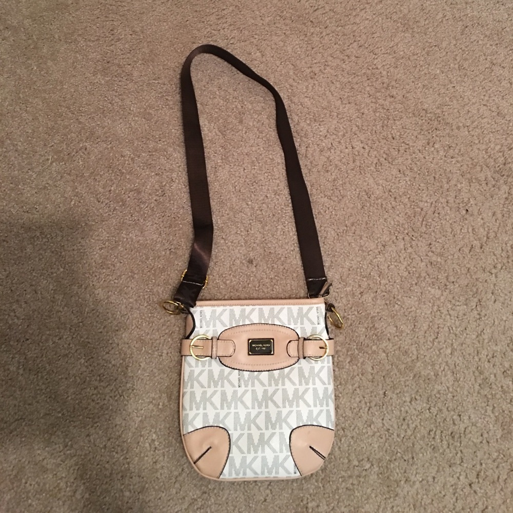 Michael Kors crossbody bag