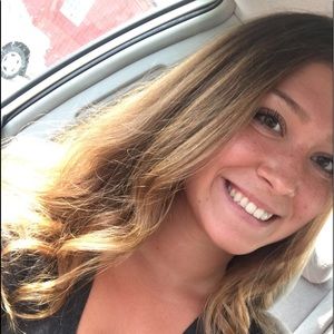 Meet your Posher, Sabrina