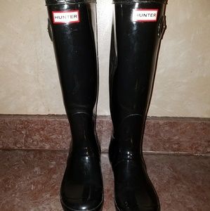 HUNTER rain boots