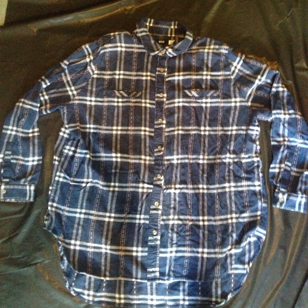 URBAN OUTFITTERS blue women's long flannel large