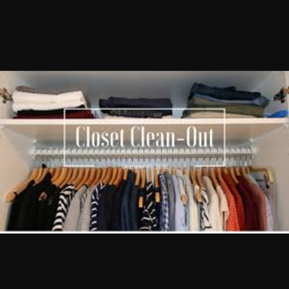 CLOSET IS CLOSING!! Everything must go🤗