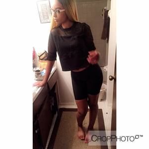 Meet your Posher, Kara