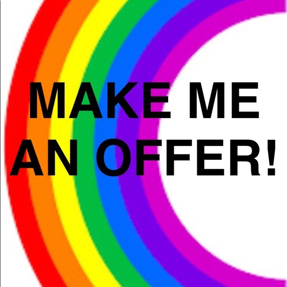 MAKE ME AN OFFER! Willing to go low on prices