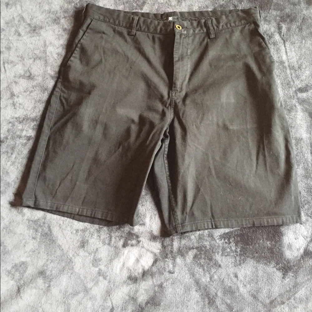 Black DC above the knee shorts