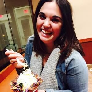 Meet your Posher, Dina