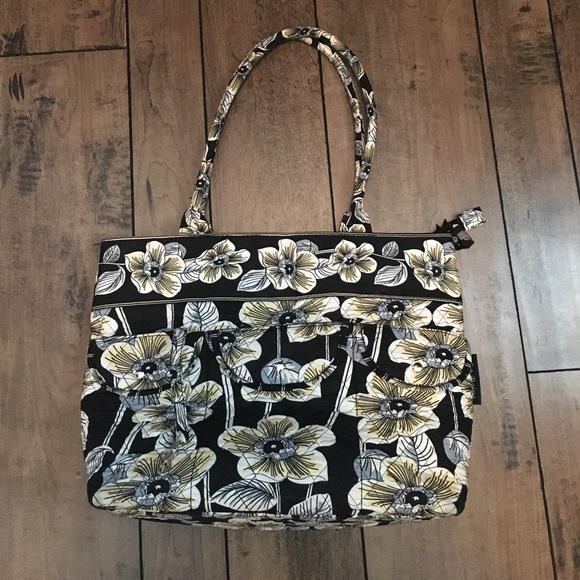 la reine Handbags - Diaper bag or just carry around bag