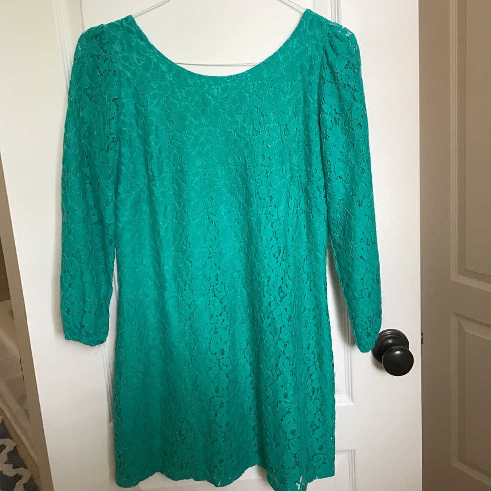 Lace dress