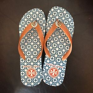 Blue/orange Tory Burch wedge flip flops. Sz 8.