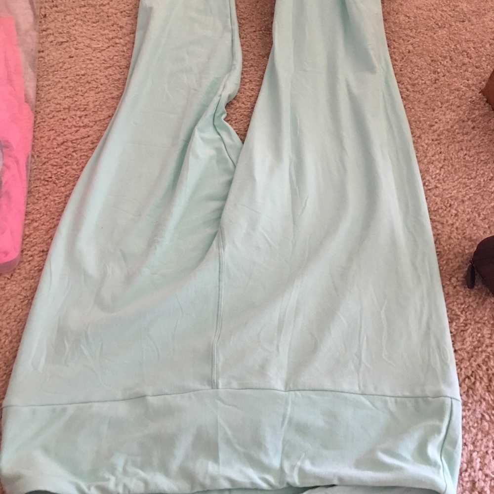 Teal colored TC Lularoe