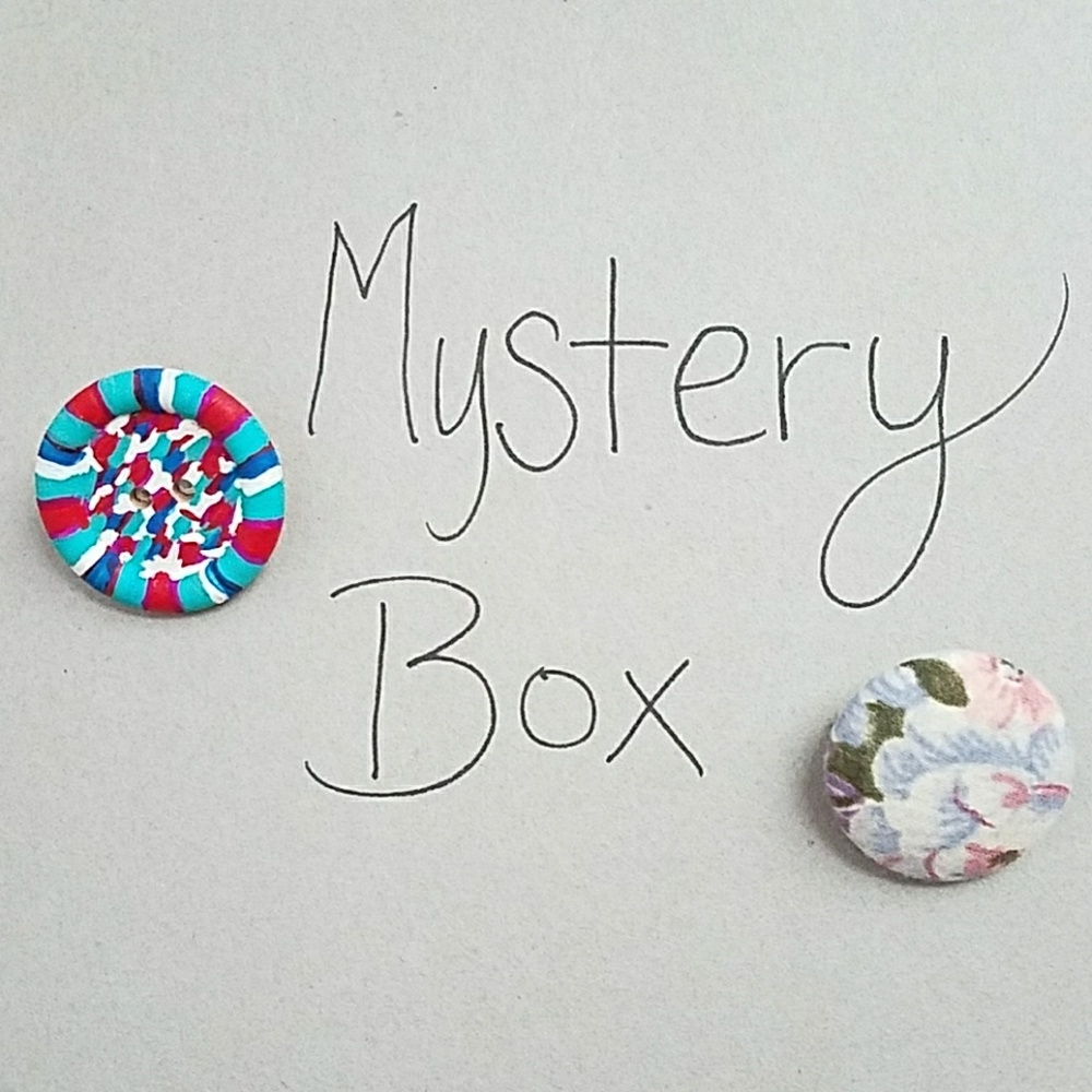 Mystery Button Jewelry Box