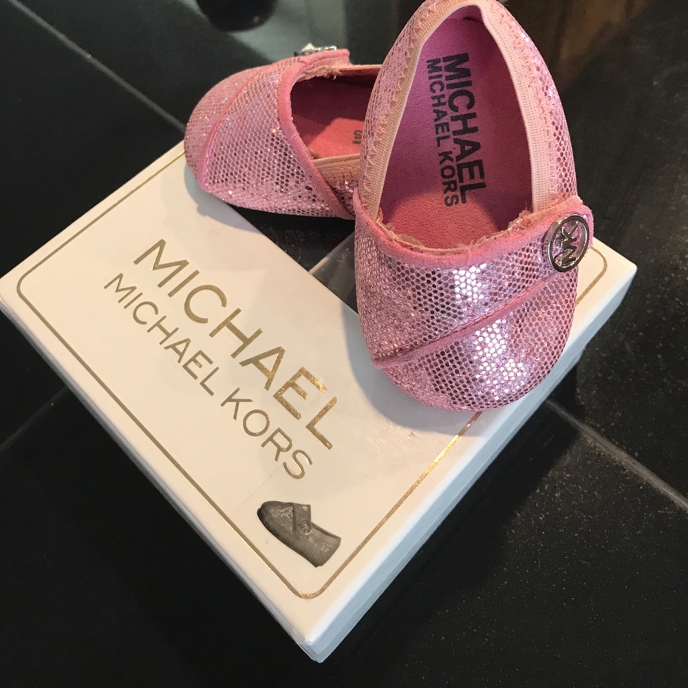 NO LONGER AVAILABLE Toddler girls shoes